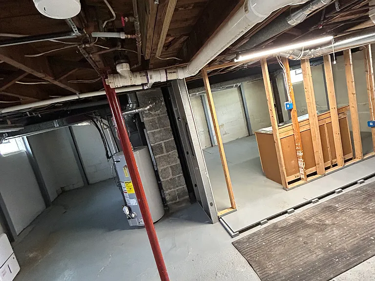 4796 N Bailey Ave — Photo 19