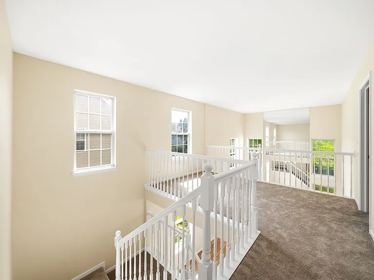 1329 Newport St — Photo 16