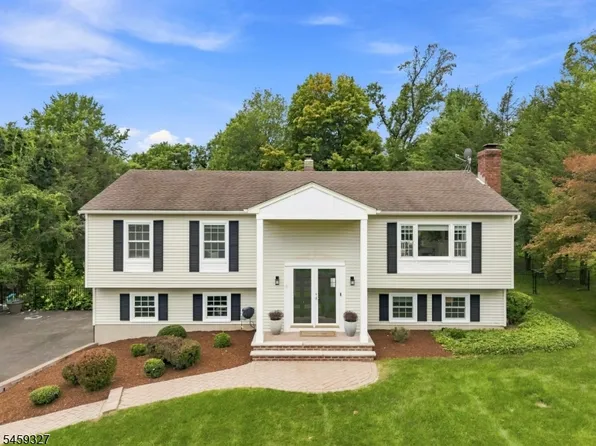 10 Darlene Ct, Randolph Twp., NJ 07869