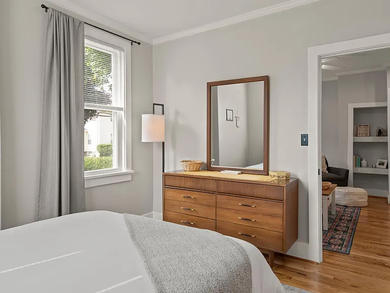 123 W Circular St #1 — Photo 11