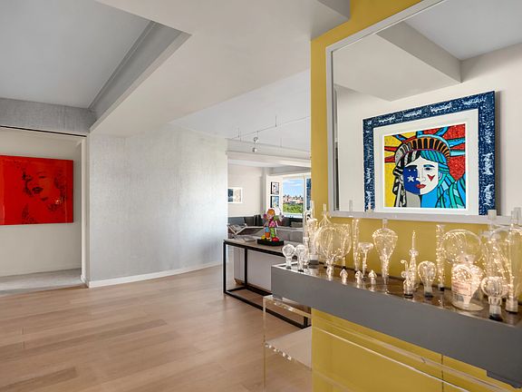 5th image of 860 5th Ave APT 16A