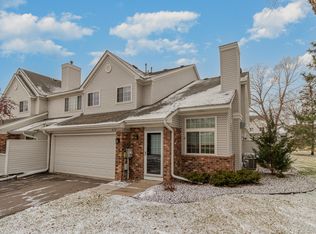 1879 N Ruby Ct #60, Saint Paul, MN 55122