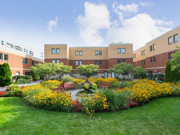 1889 Maple Ave #5E, Evanston, IL 60201