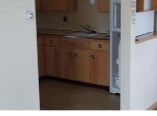 23770 Kelly Rd APT 8, Eastpointe, MI 48021