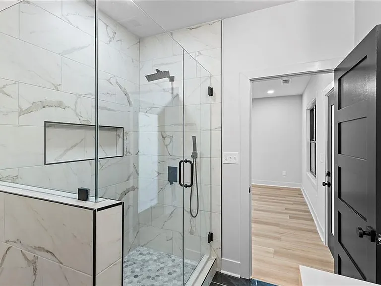 646 Robert St NW — Photo 16