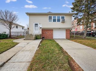 3542 Richmond Ave, Staten Island, NY 10312