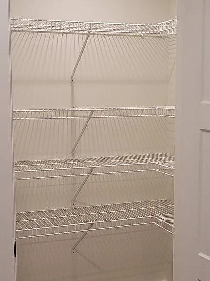 6032 Arbor Woods Way — Photo 10