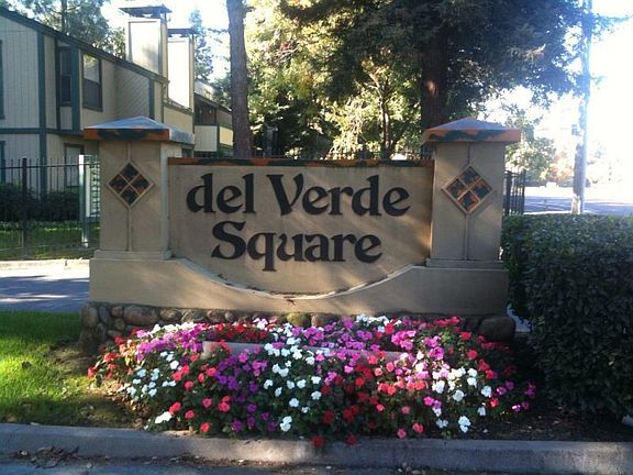 5th image of 301 Del Verde Cir APT 7