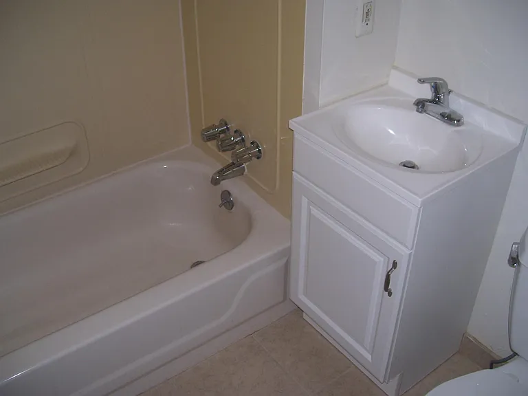 5006 Curtis Ave — Photo 13