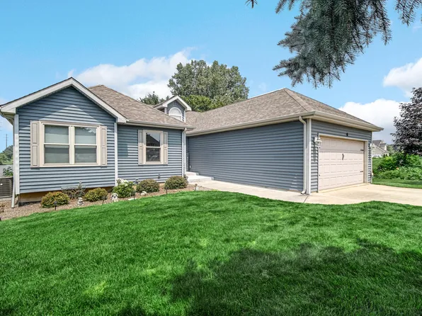 285 Kingston Dr, Valparaiso, IN 46385
