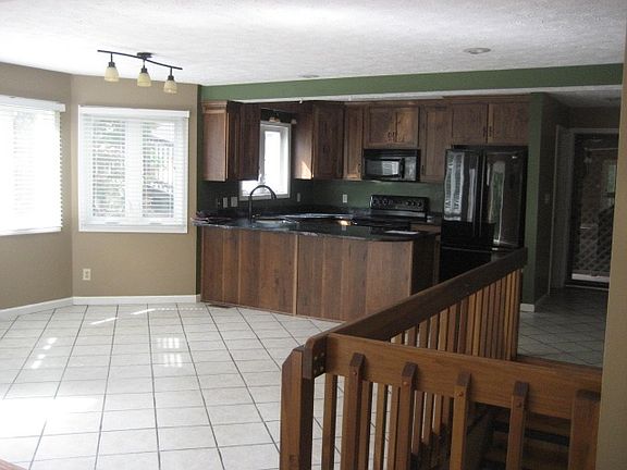 5th image of 9613 S Harbour Pointe Dr #64