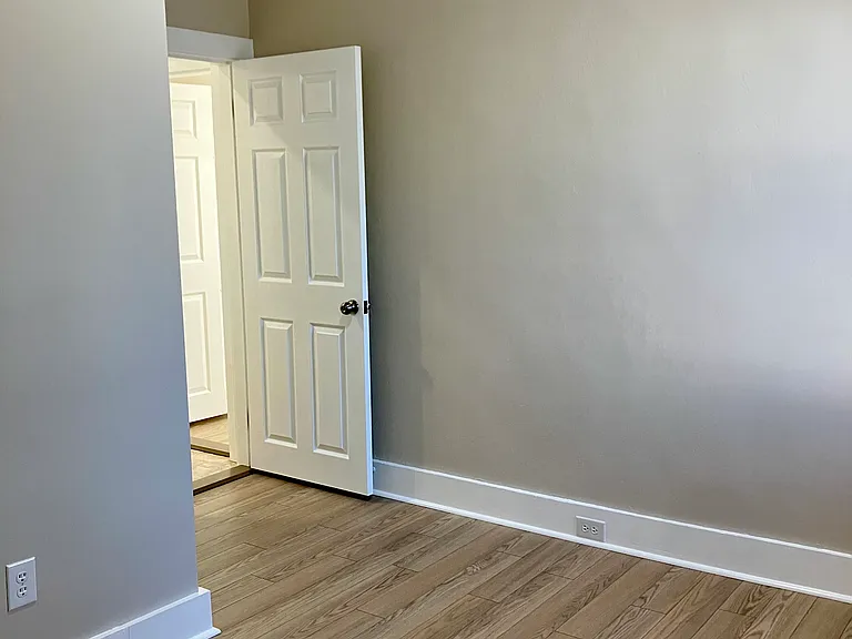 137 Old Main St #2 — Photo 17