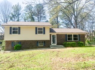 1105 Lynch Cir NW, Cleveland, TN 37312