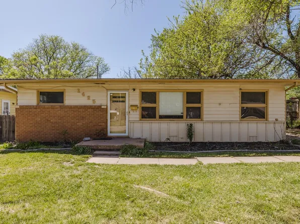 1425 N Georgie Ave, Derby, KS 67037