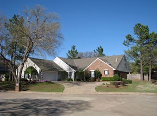 208 Cricket Holw, Edmond, OK 73034