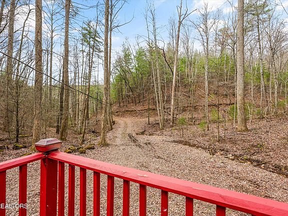 2nd image of 314 Caney Branch Rd