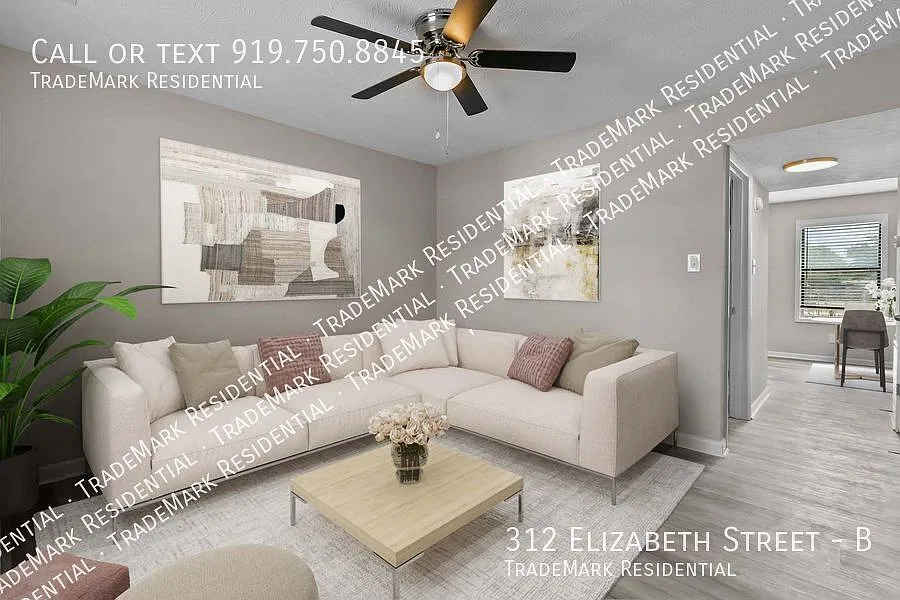 Beautifully Renovated Townhouse in Spring Lake — Photo 3