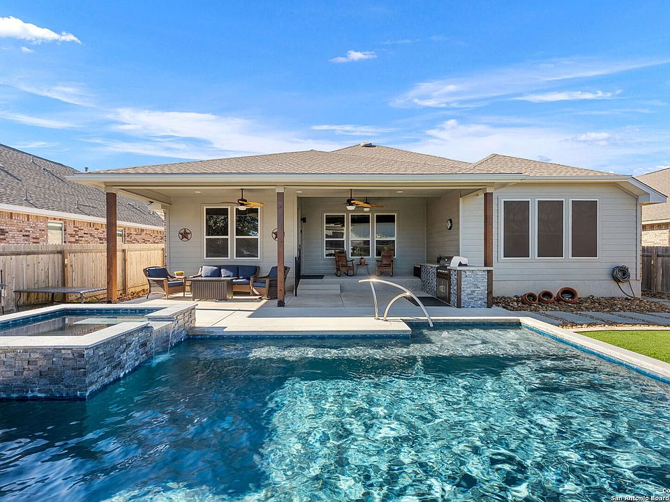 1st image of 31810 Acacia Vista
