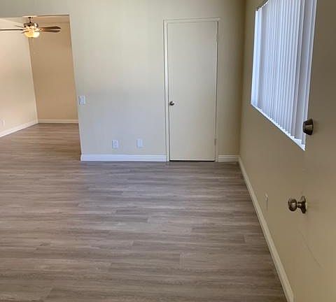 5th image of 319 N Maryland Ave APT 16