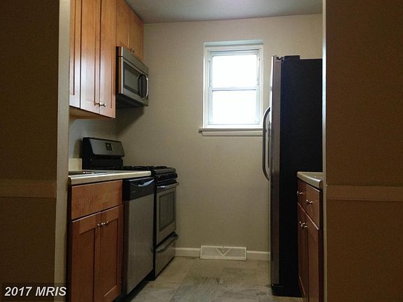 5th image of 4408 Falls Bridge Dr Unit K
