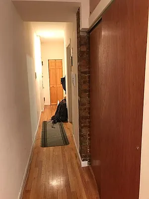 Rented by Chartwell Manhattan Realty | media 17