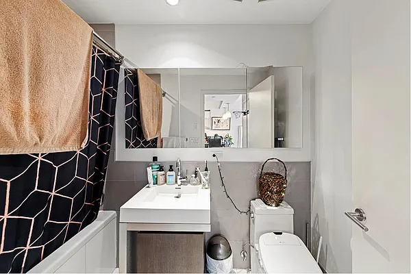 Rented by Douglas Elliman | media 3