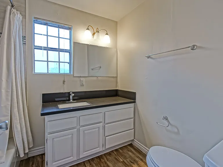 615 N Peck Ave — Photo 27