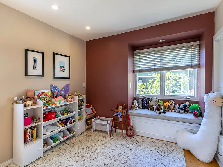 8005 Gonzaga Ave — Photo 15