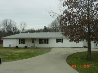 959 Walnut Grove Rd, Benton, KY 42025