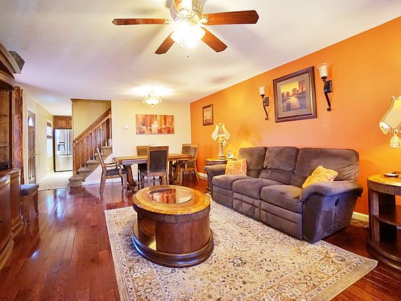 3rd image of 486 Naughton Ave