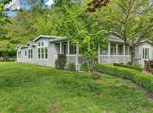 17180 Clover Rd, Penn Valley, CA 95946