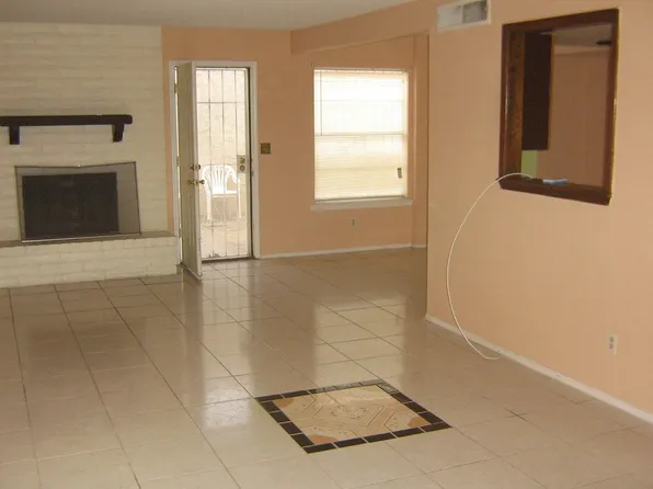 3104 Wayside St APT D, El Paso, TX 79936