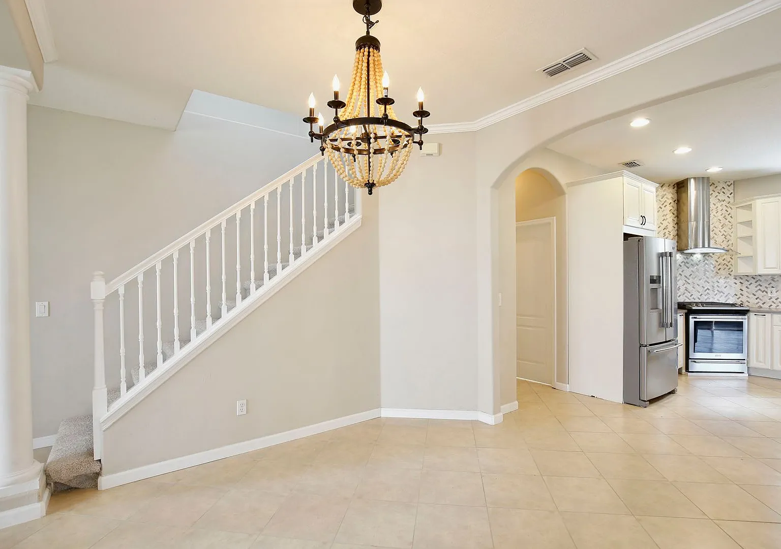 Stunning 5/2.5 Spacious Home with a 3 Car Garage in the sought after Gated Community of Weston Hi... — Photo 4