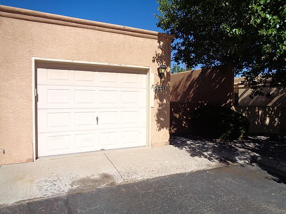 2nd image of 5021 N La Fiesta Dr NE