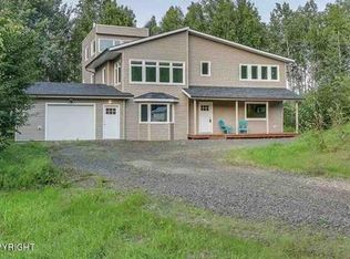 1069 Smallwood Trl, Fairbanks, AK 99712