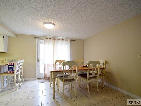 3rd image of 788 Calliope Ln
