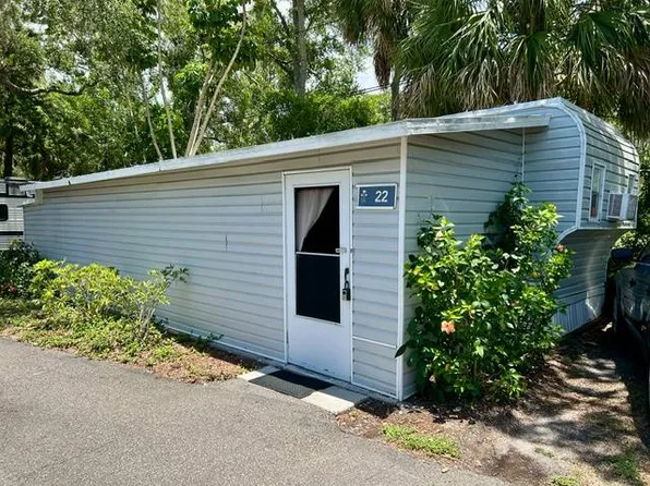 1610 W Bay Dr Lot 22, Largo, FL 33770