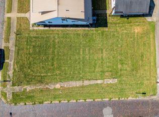 815 15th St, Huntington, WV 25701