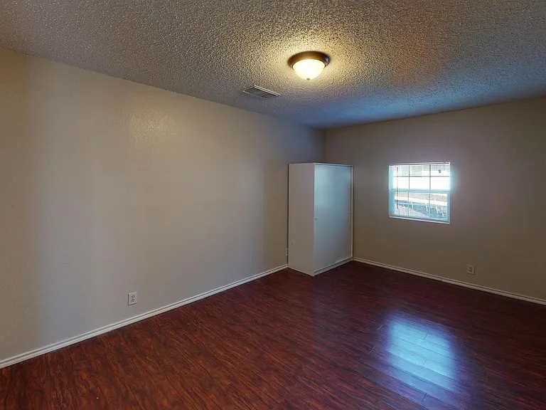 8827 Rue De Lis — Photo 14