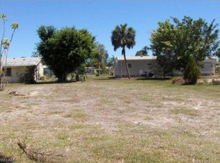 165 Riverwood Rd, Naples, FL 34114