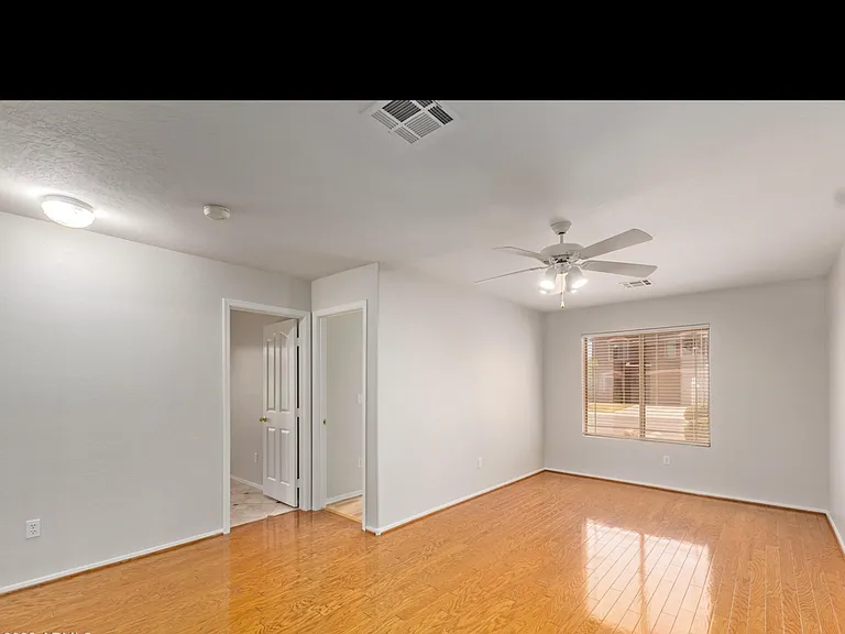 7432 W Aurora Dr — Photo 11