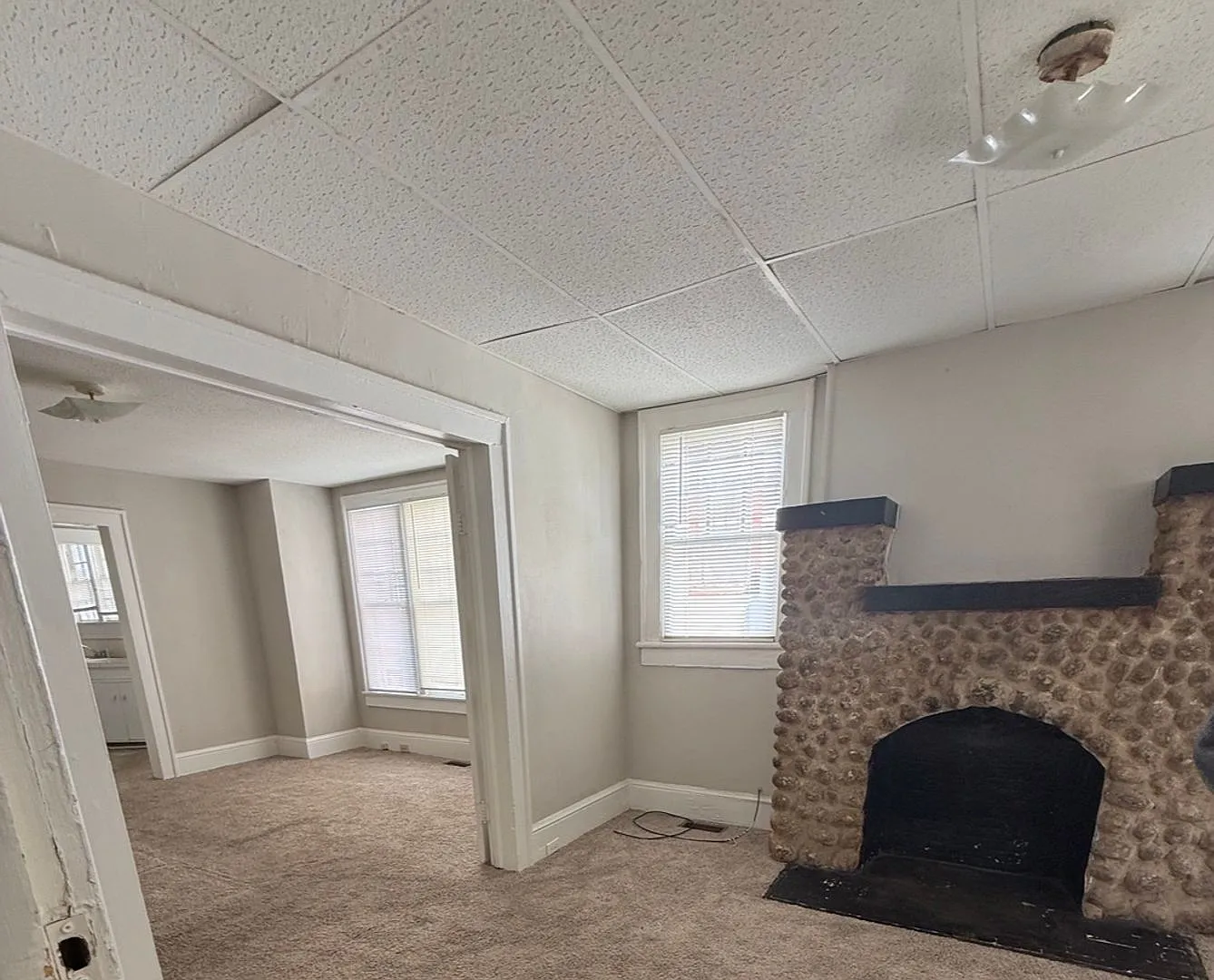 1404 W. Fourth St. - 3 Unit — Photo 1