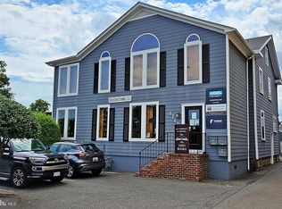 1712 Mount Vernon Ave #A, Alexandria, VA 22301