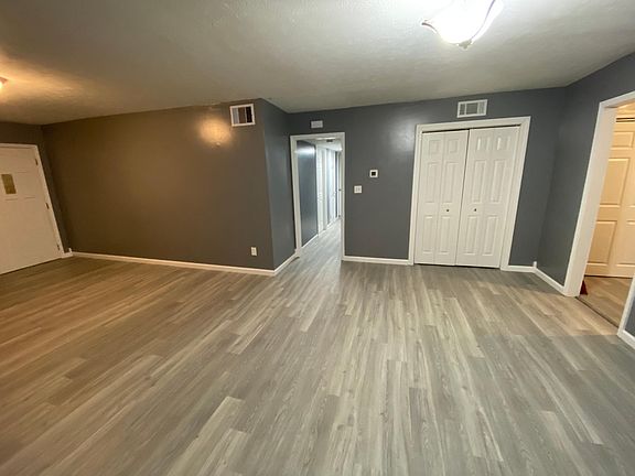 Living Room/Dinning Room