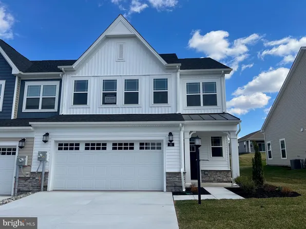 65 Boneset Dr, Gettysburg, PA 17325