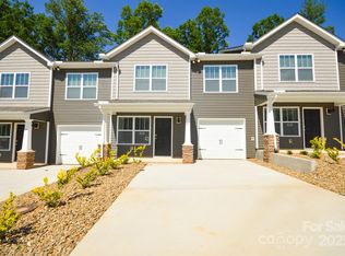 83 Cain Hollow Way, Asheville, NC 28806