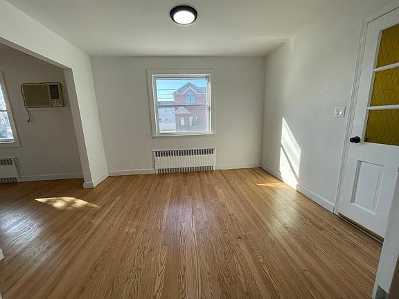 4th image of 233 Liberty Ave #1A
