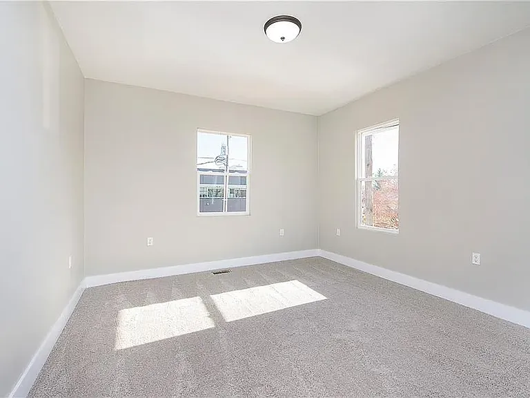 309 N Keystone Ave — Photo 20