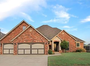 19409 Pepperdine Dr, Edmond, OK 73012