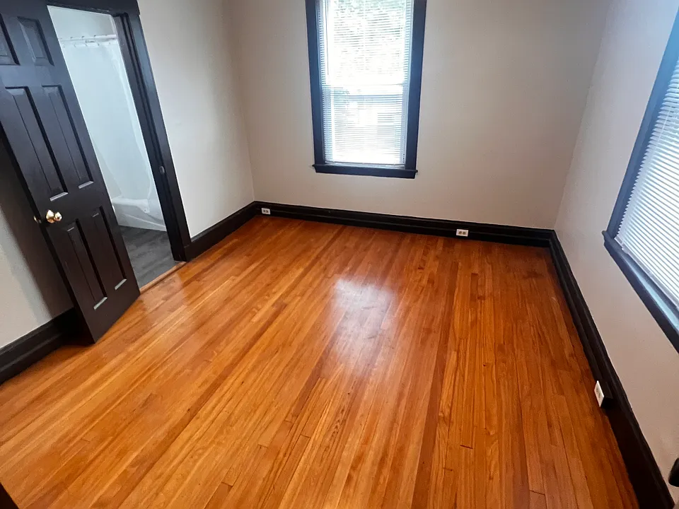 5 Maple Ave #11